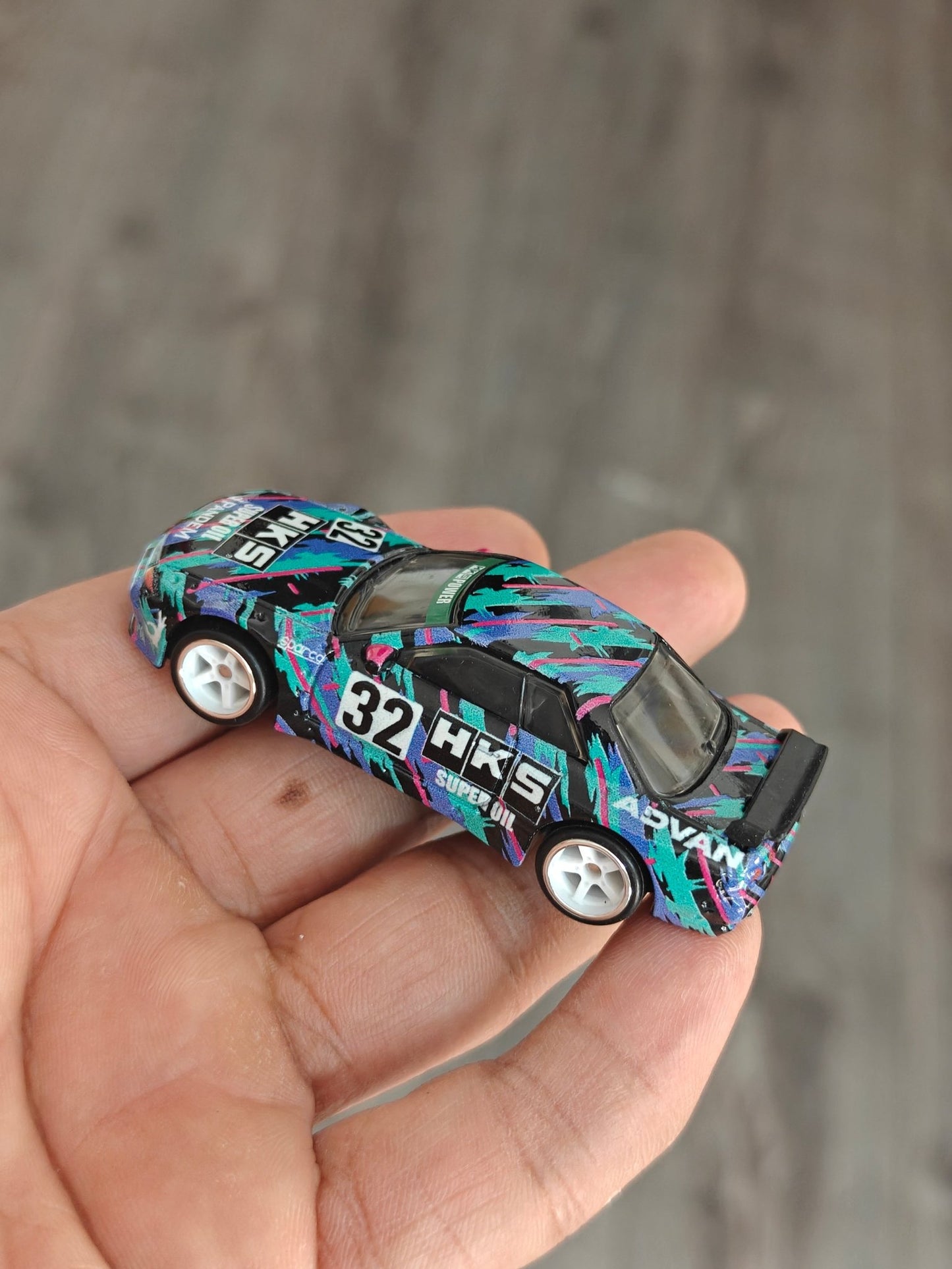 Premium Hot Wheels Nissan Skyline GT - R (R32) Pandem - Black (Uncarded - New) - Kinder Logs
