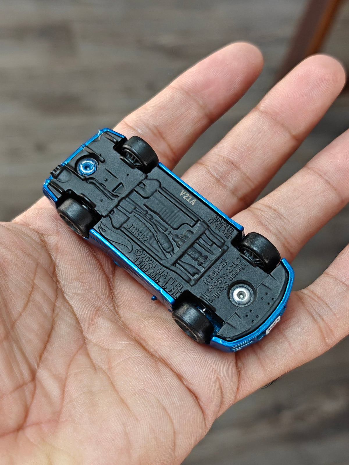 Premium Hot Wheels Nissan Skyline GT-R V-Spec II BNR34 - F&F Brian O'Conner (Uncarded - New) - Kinder Logs