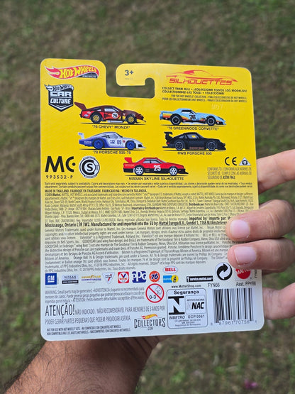 Premium Hot Wheels Nissan Skyline Silhouettes 25 (Imported) - Kinder Logs