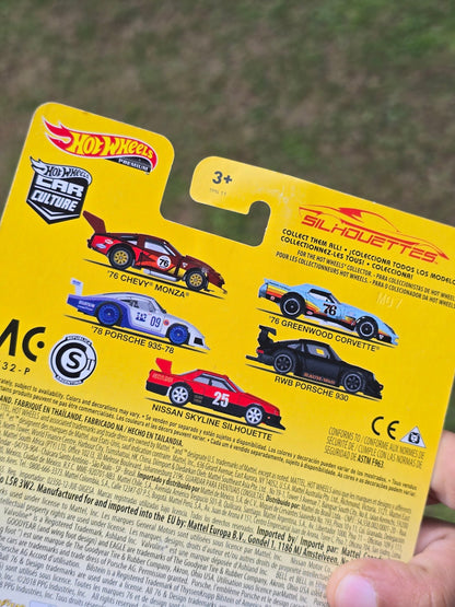 Premium Hot Wheels Nissan Skyline Silhouettes 25 (Imported) - Kinder Logs