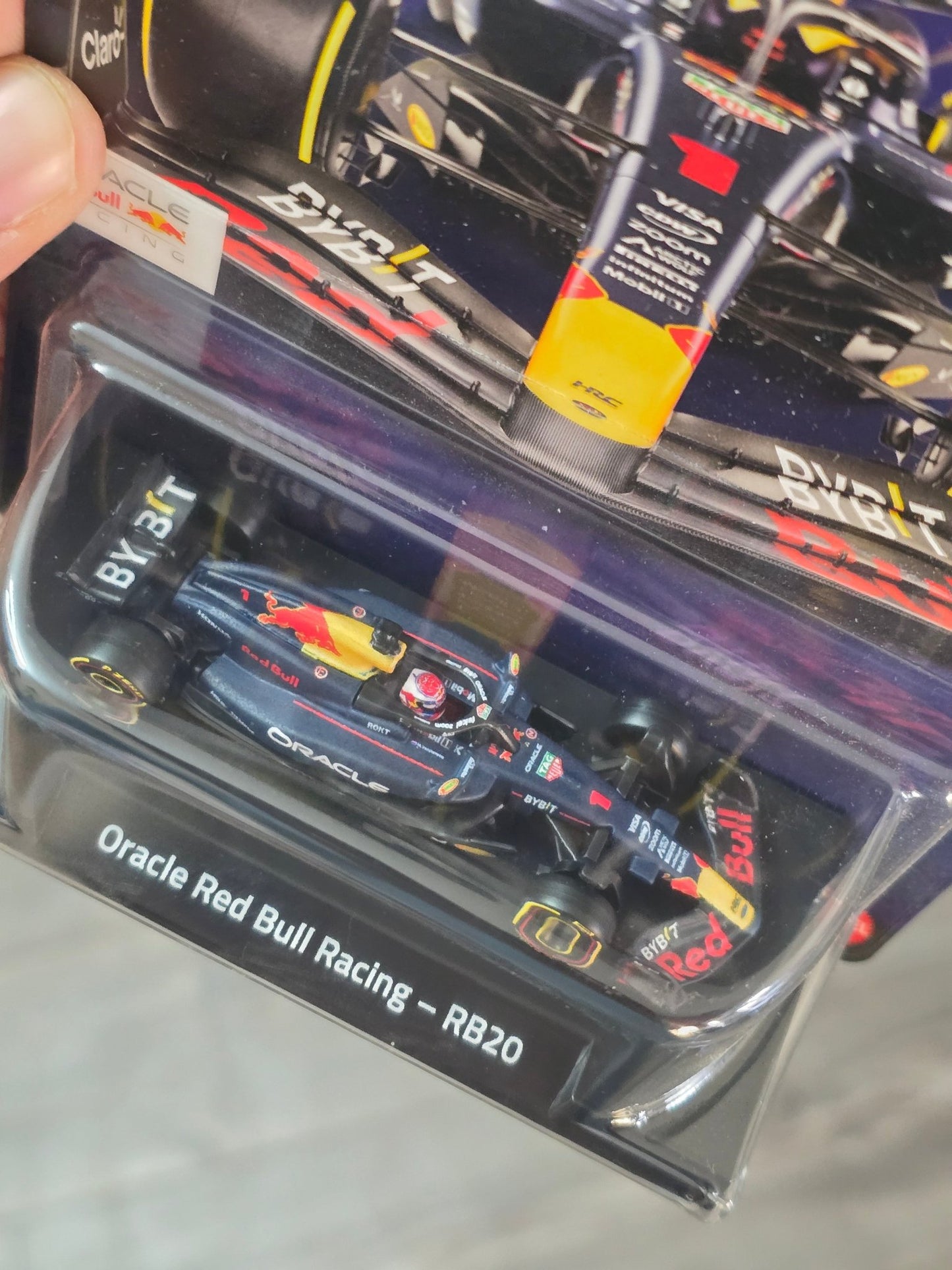 Premium Hot Wheels Oracle Red Bull Racing - RB20 (1) - Imported - Kinder Logs