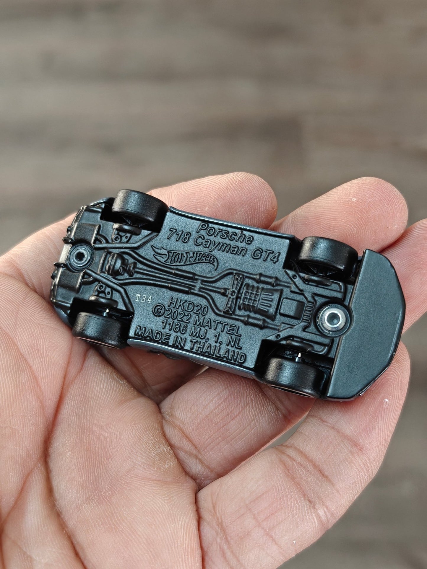 Premium Hot Wheels Porsche 718 Cayman GT4 - Grey (Uncarded - New) - Kinder Logs