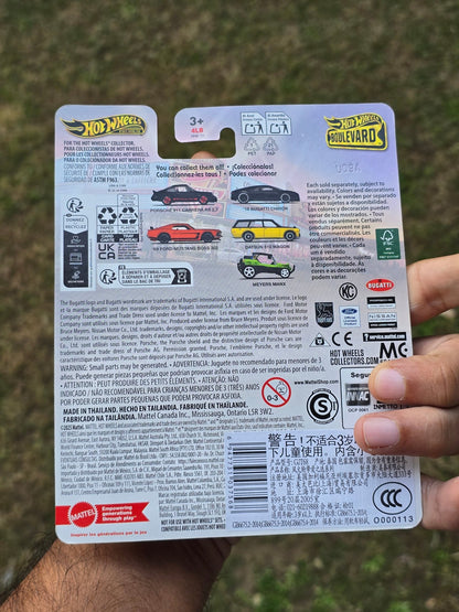 Premium Hot Wheels Porsche 911 Carrera RS 2.7 - Boulevard 121 (Imported) - Kinder Logs