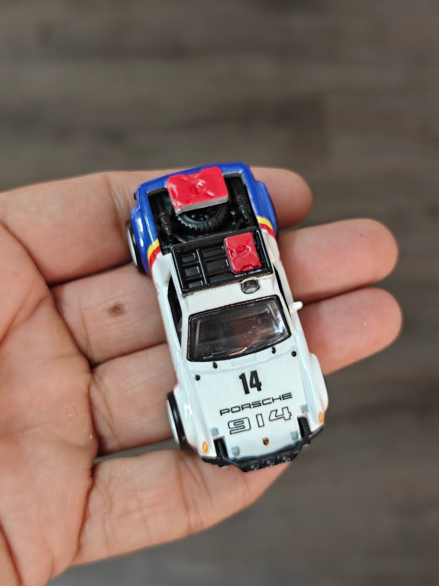 Premium Hot Wheels Porsche 914 Safari - White (Uncarded - New) - Kinder Logs