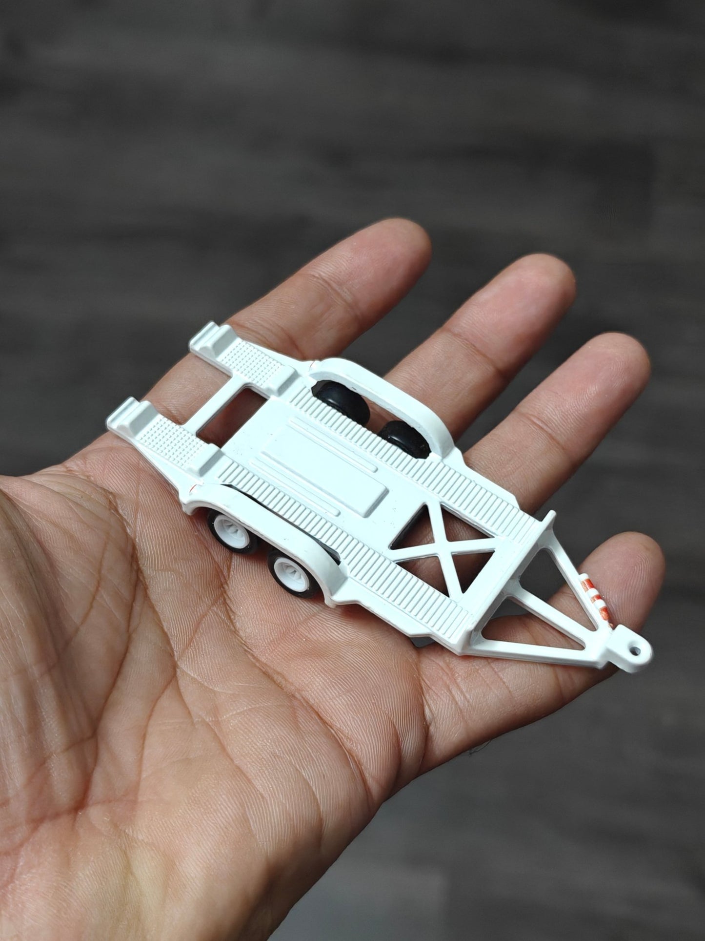 Premium Hot Wheels Rally Hauler (Uncarded - New) - Kinder Logs