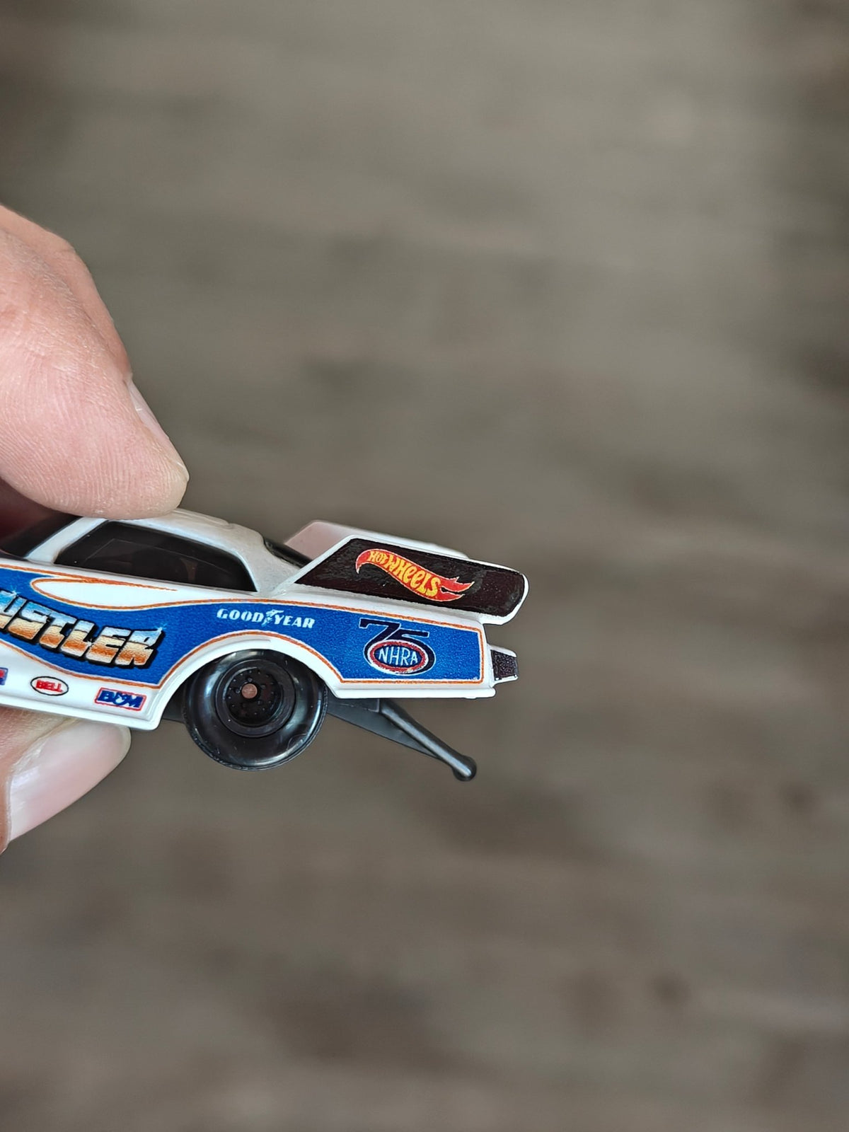 Premium Hot Wheels "Rob 'n' Pinks" Funny Car (Uncarded - New) - Kinder Logs