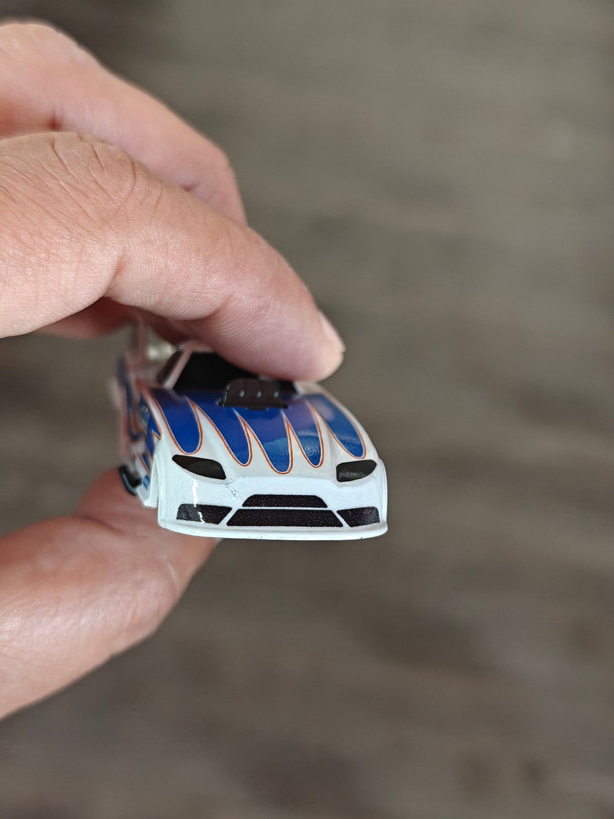 Premium Hot Wheels "Rob 'n' Pinks" Funny Car (Uncarded - New) - Kinder Logs