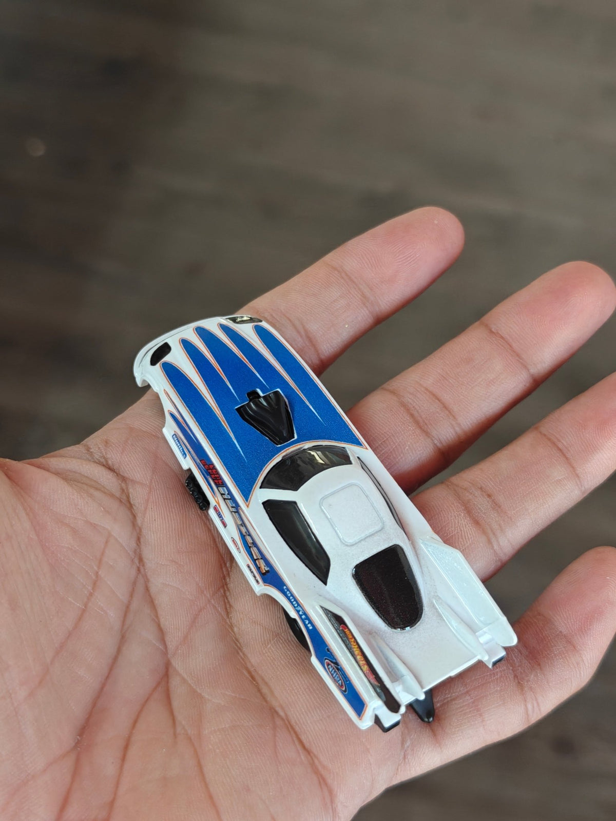 Premium Hot Wheels "Rob 'n' Pinks" Funny Car (Uncarded - New) - Kinder Logs