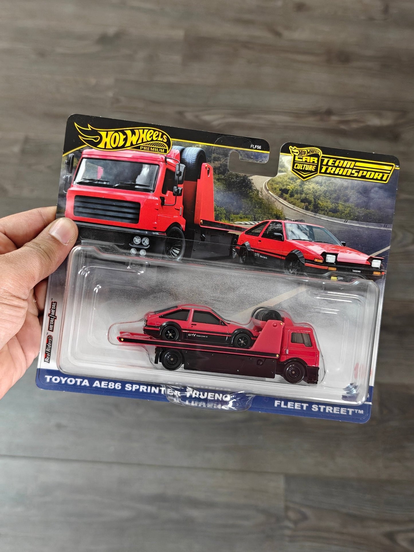 Premium Hot Wheels Team Transport Toyota AE86 Sprinter Trueno & Fleet Street - Kinder Logs