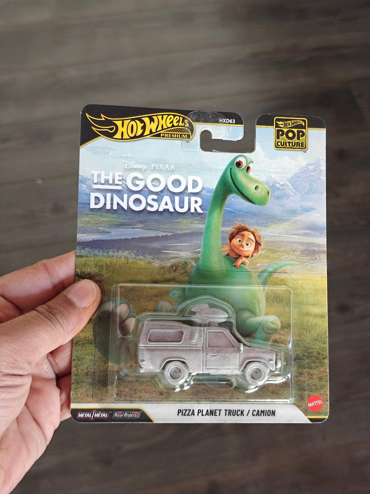 Premium Hot Wheels 'The Good Dinosaur' Pizza Planet Truck (Imported) - Kinder Logs