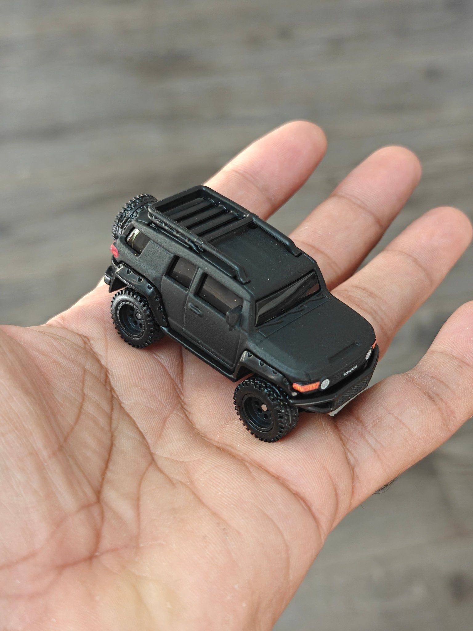 Premium Hot Wheels Toyota FJ Cruiser - Black (Uncarded - New) - Kinder Logs