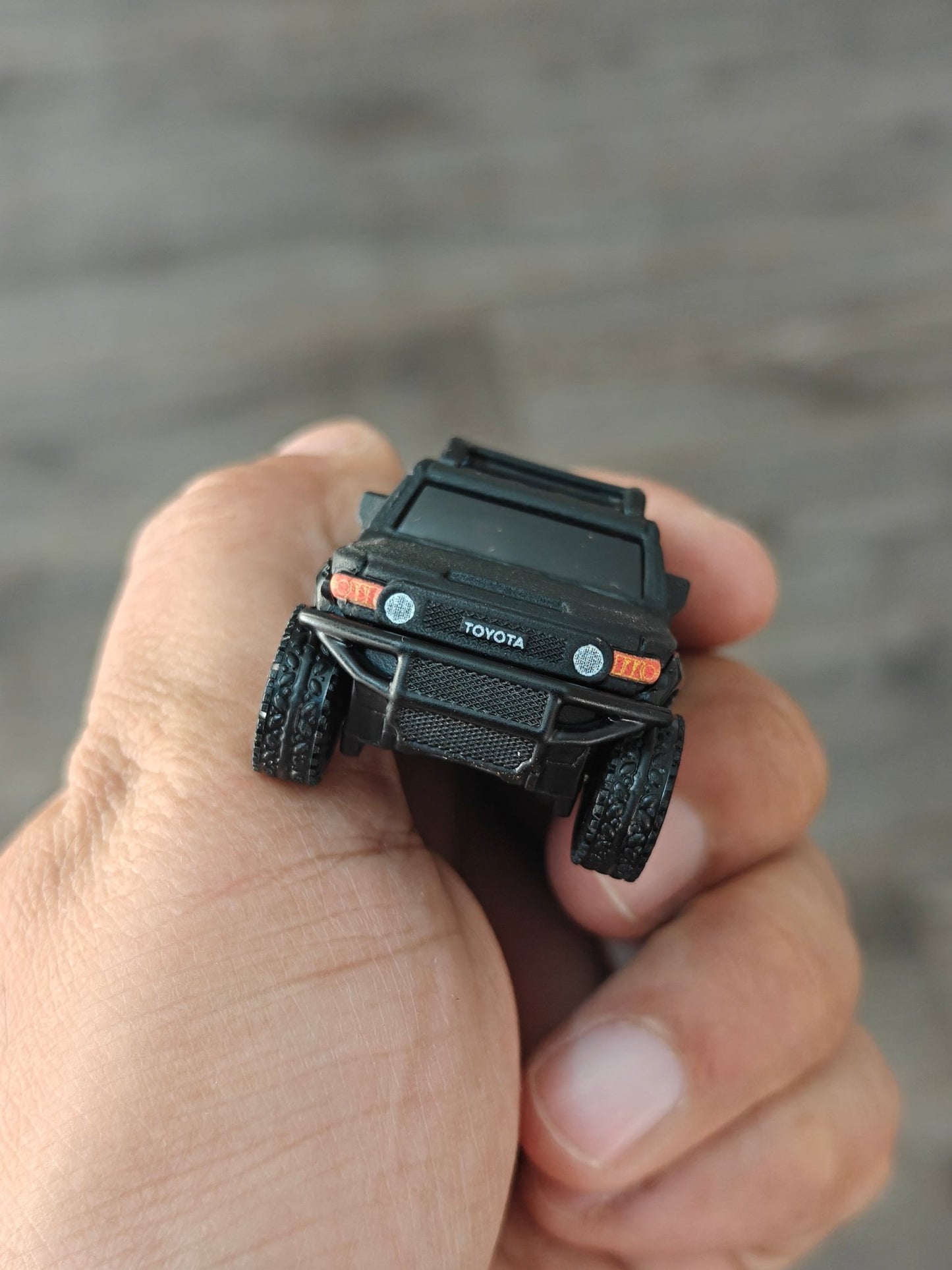 Premium Hot Wheels Toyota FJ Cruiser - Black (Uncarded - New) - Kinder Logs