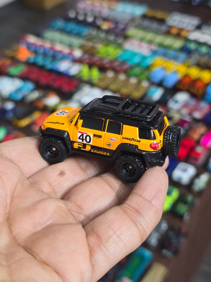 Premium Hot Wheels Toyota FJ Cruiser (Uncarded - New) - Kinder Logs