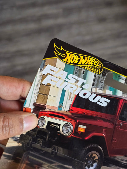 Premium Hot Wheels Toyota Land Cruiser FJ43 - Fast & Furious (Imported) - Kinder Logs
