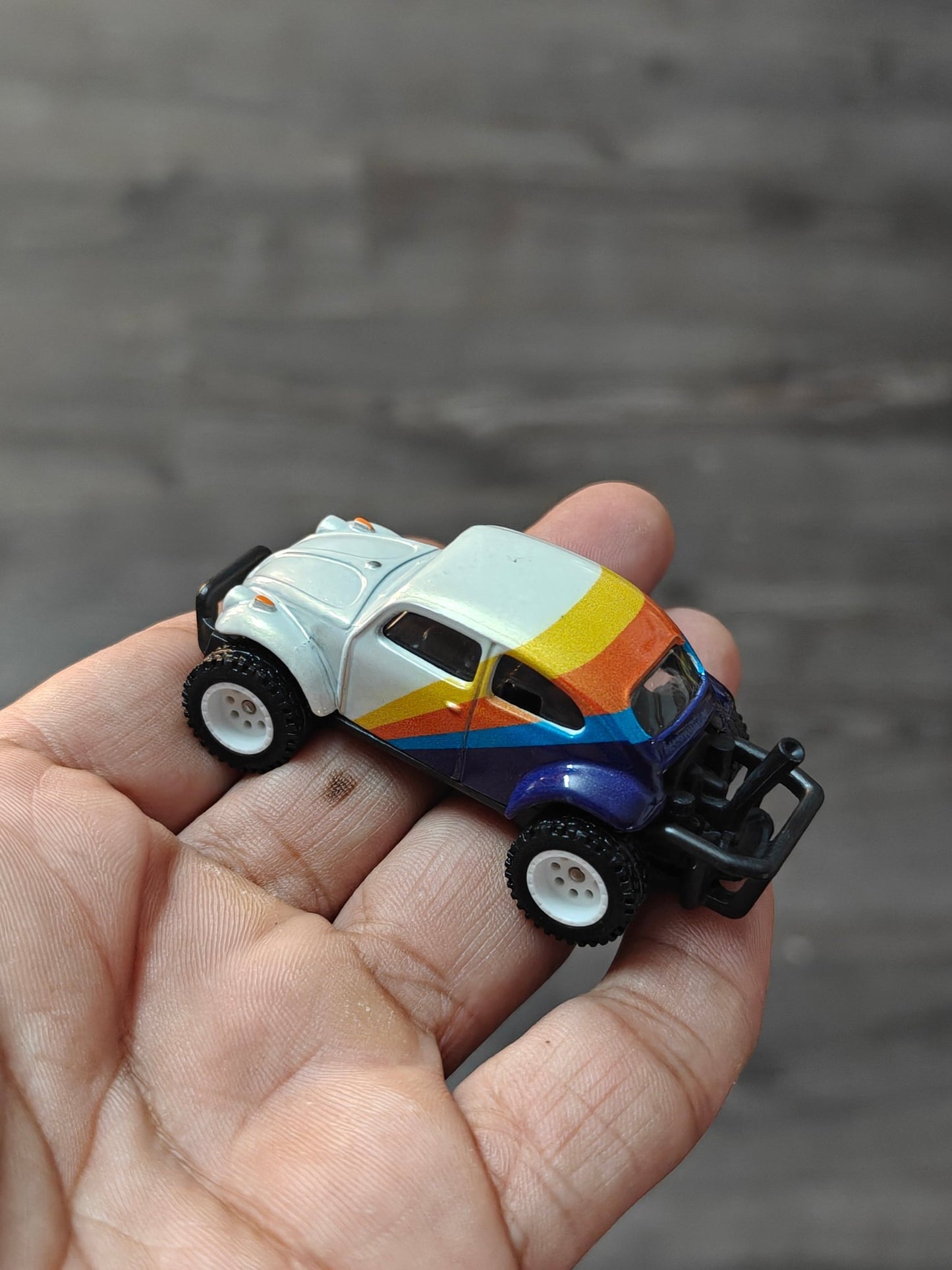 Premium Hot Wheels Volkswagen Baja Bug - White (Uncarded) - Kinder Logs