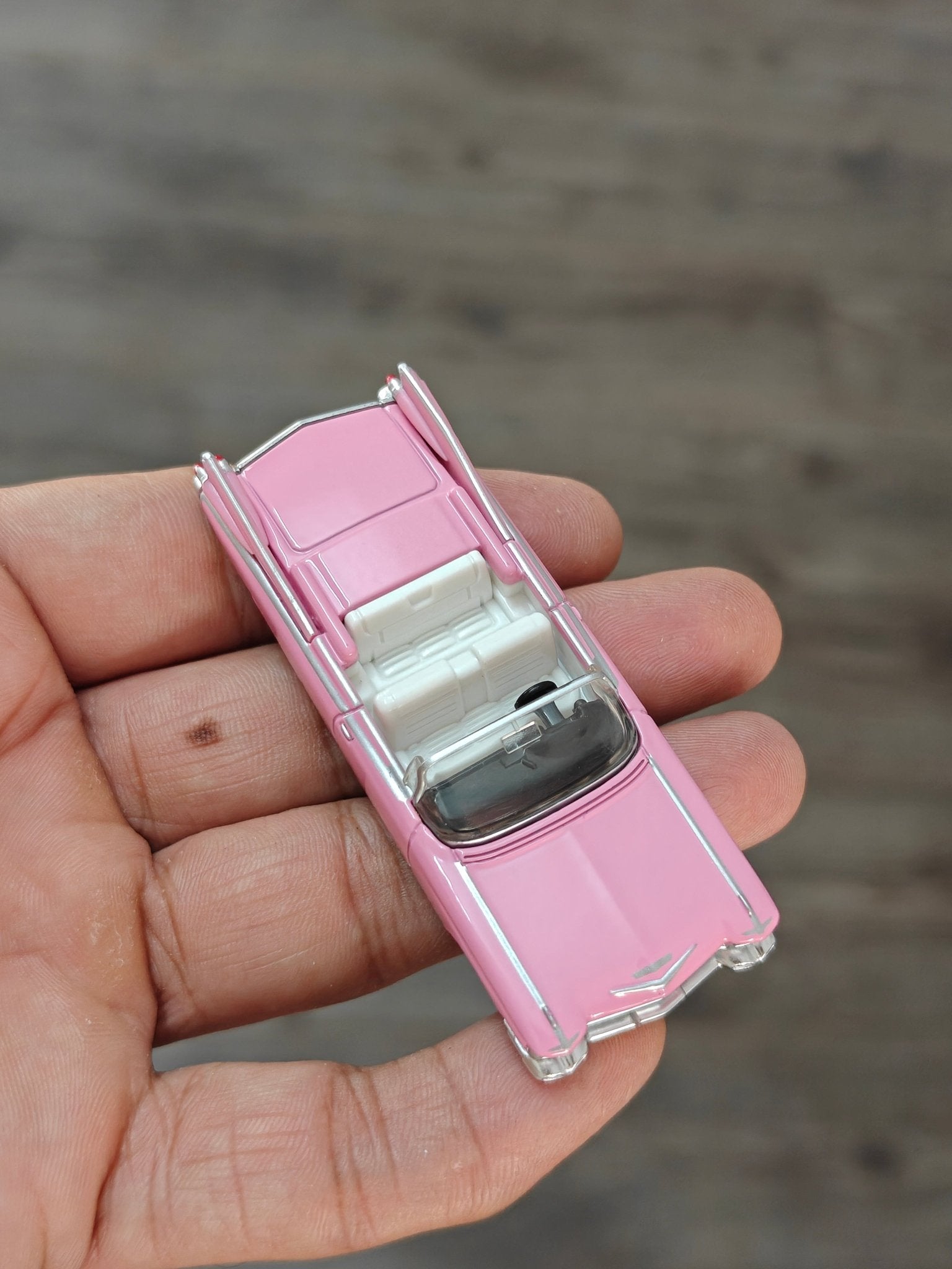 Premium Tomica Cadillac Eldorado Biarritz - Pink (Open Box) - Kinder Logs