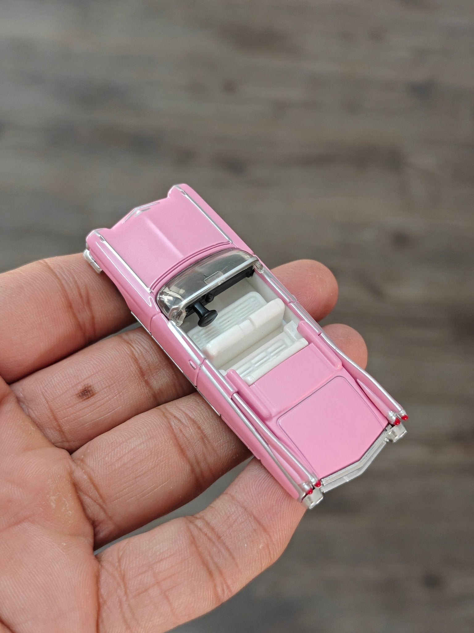 Premium Tomica Cadillac Eldorado Biarritz - Pink (Open Box) - Kinder Logs
