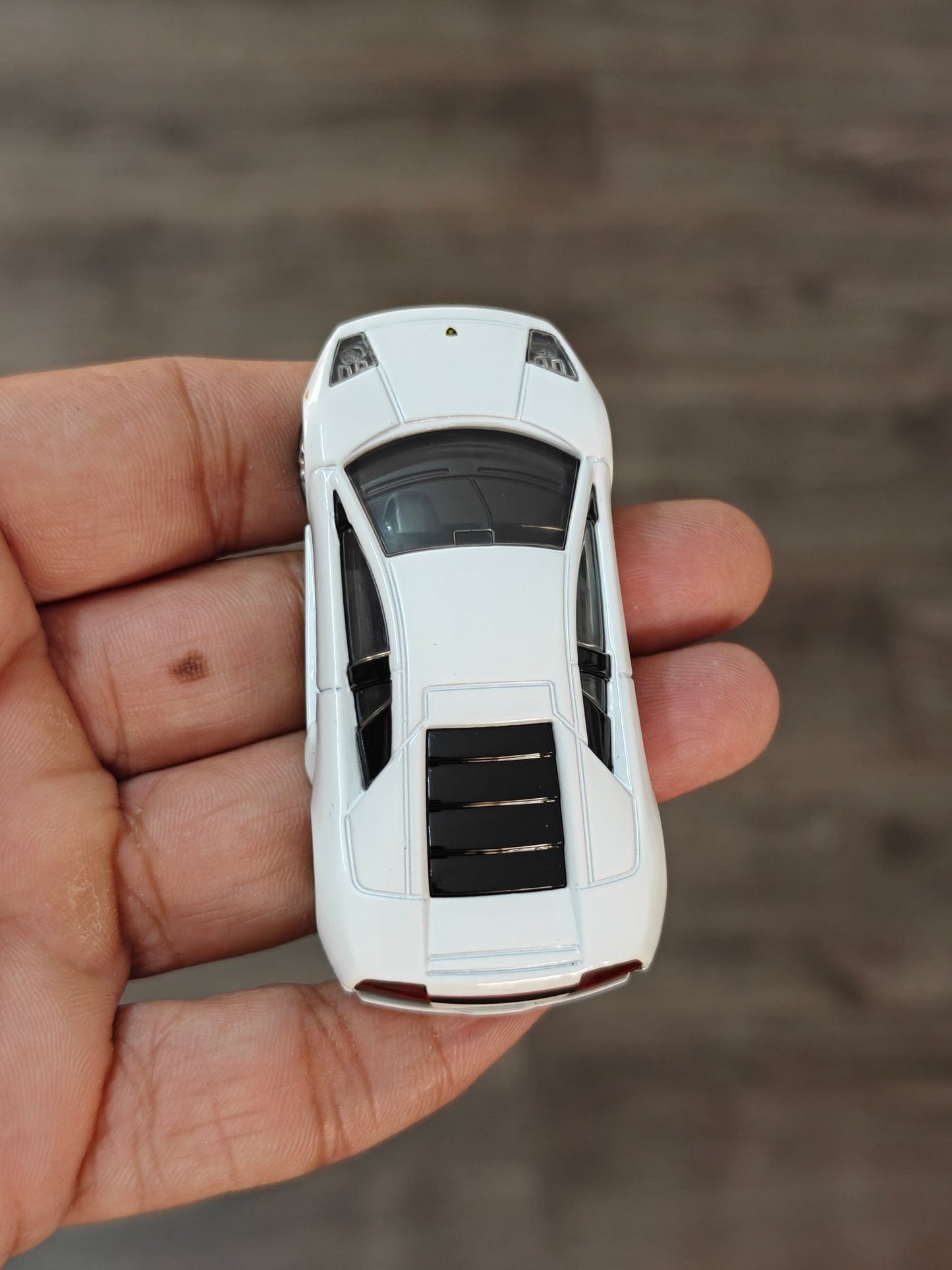 Premium Tomica Lamborghini Murcielago - White (Open Box) - Kinder Logs