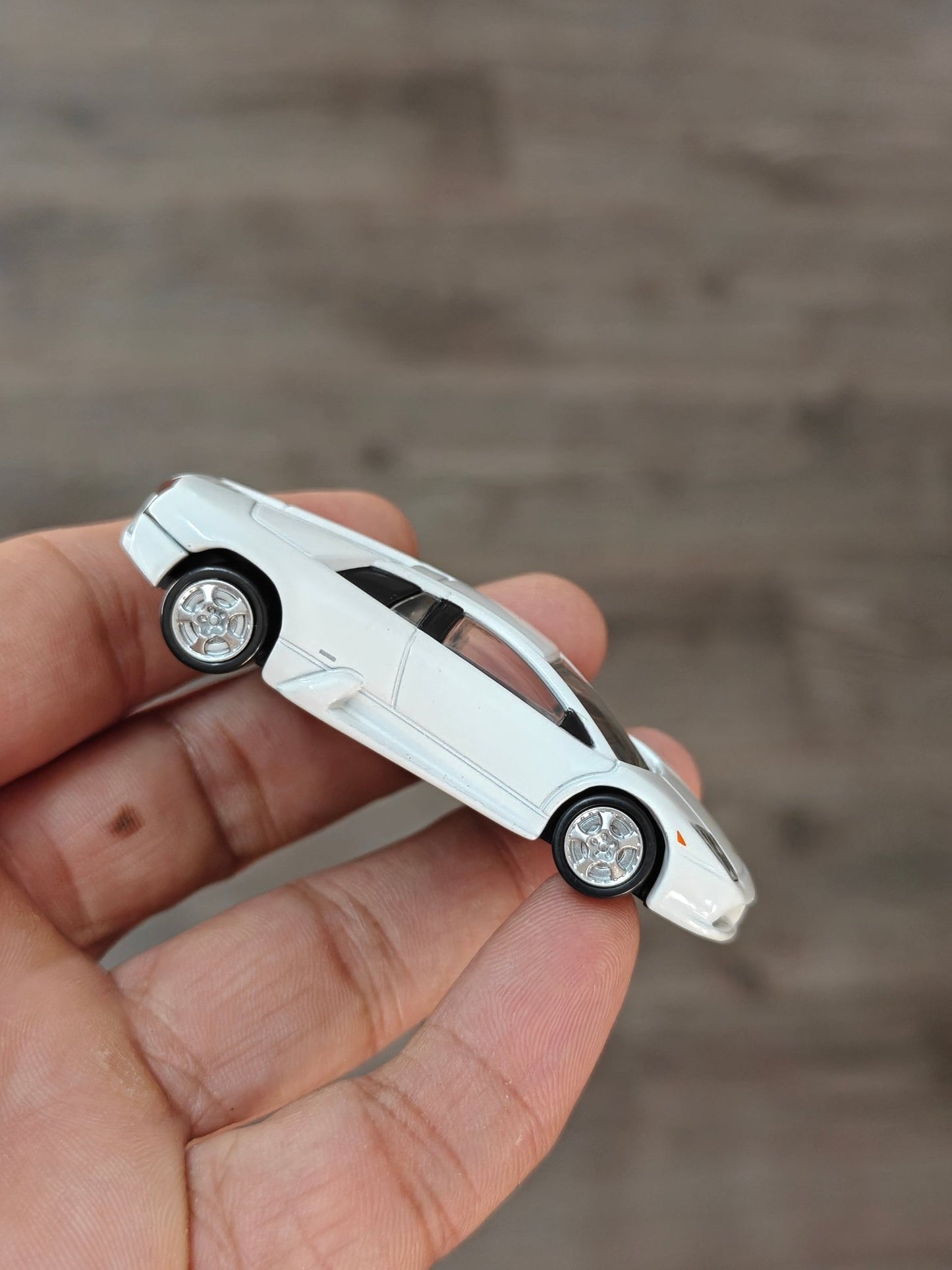 Premium Tomica Lamborghini Murcielago - White (Open Box) - Kinder Logs