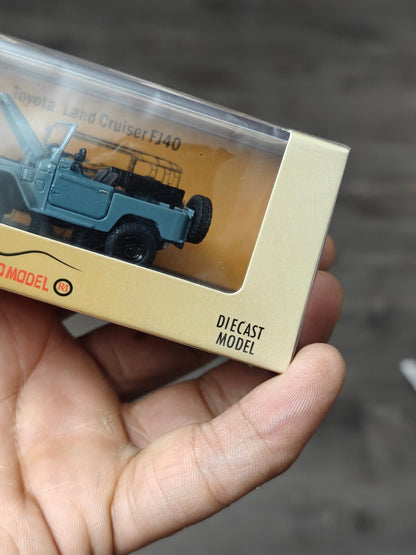Rhino Model Toyota Land Cruiser FJ40 (Sealed Box) - Kinder Logs
