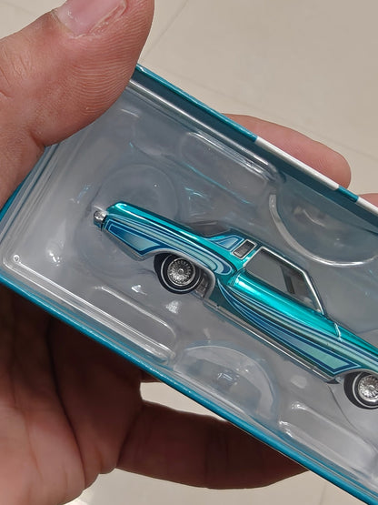 RLC Exclusive Hot Wheels 1975 Chevrolet Monte Carlo - Kinder Logs