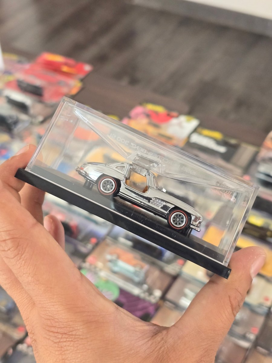 RLC Hot Wheels 1955 Mercedes - Benz 300 SL Special Edition (Silver Chrome) - Kinder Logs
