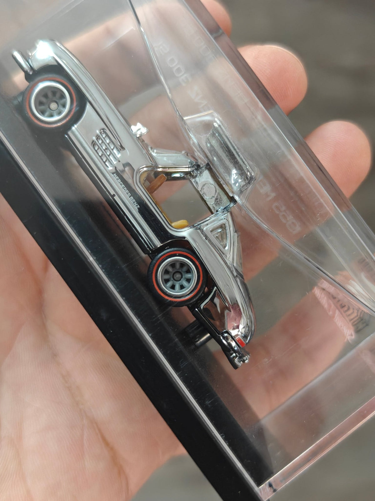 RLC Hot Wheels 1955 Mercedes-Benz 300 SL Special Edition (Silver Chrome) - Kinder Logs