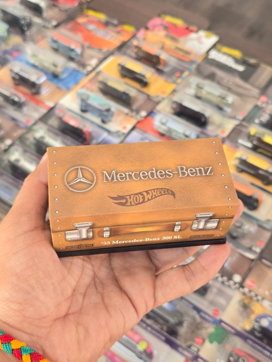 RLC Hot Wheels 1955 Mercedes - Benz 300 SL Special Edition (Silver Chrome) - Kinder Logs