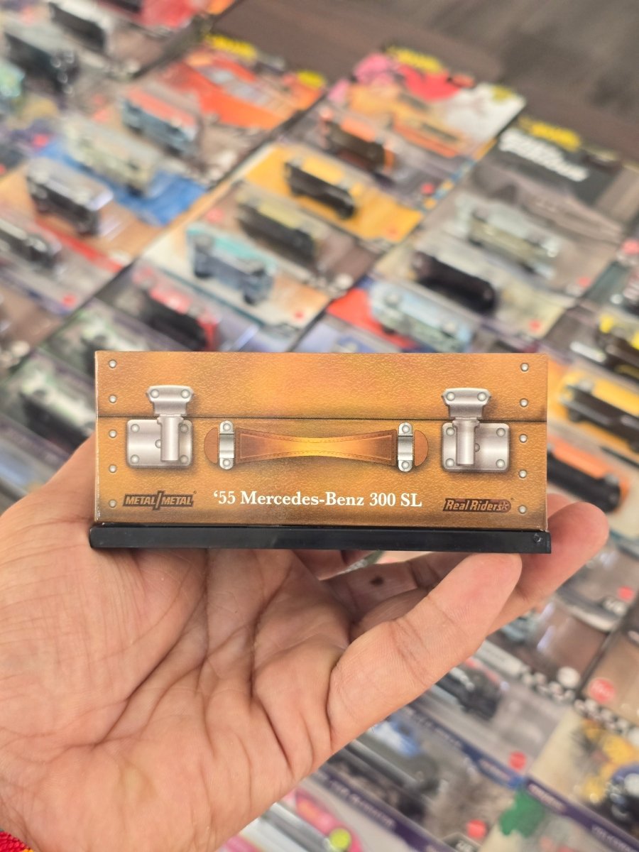RLC Hot Wheels 1955 Mercedes - Benz 300 SL Special Edition (Silver Chrome) - Kinder Logs