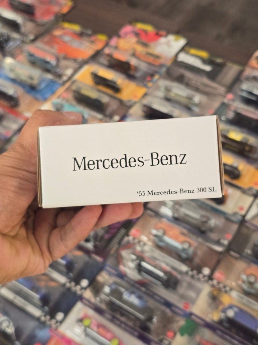RLC Hot Wheels 1955 Mercedes - Benz 300 SL Special Edition (Silver Chrome) - Kinder Logs