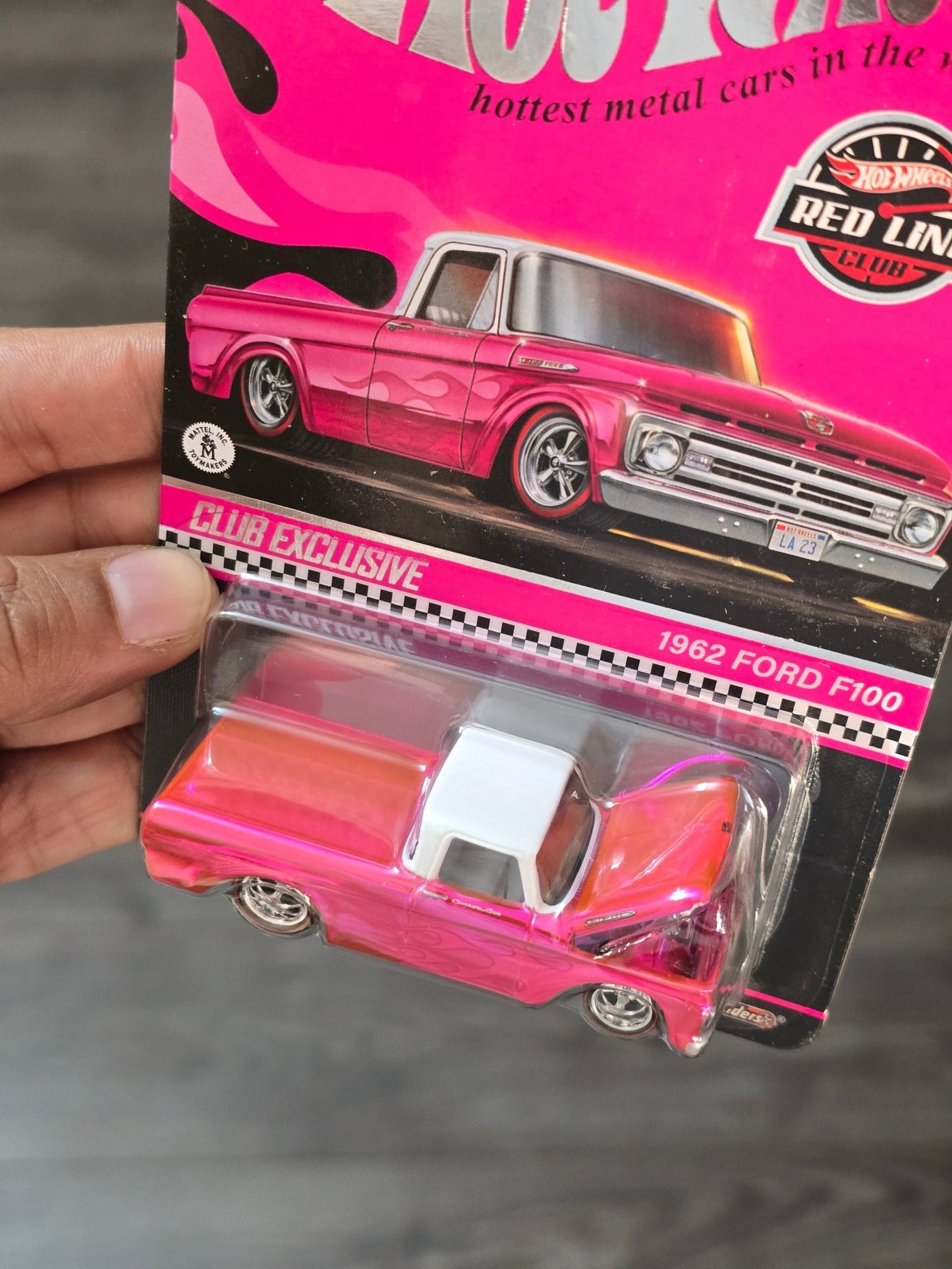 RLC Hot Wheels 1962 Ford F100 (Spectraflame Pink) - Kinder Logs