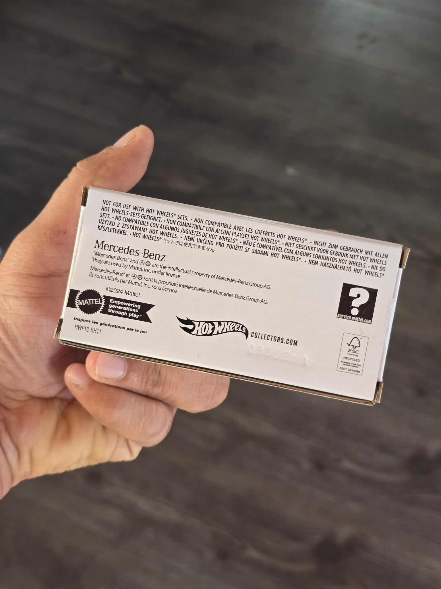 RLC Hot Wheels 1964 Mercedes - Benz 600 "Pullman" (Spectraflame Steel Blue) - Kinder Logs