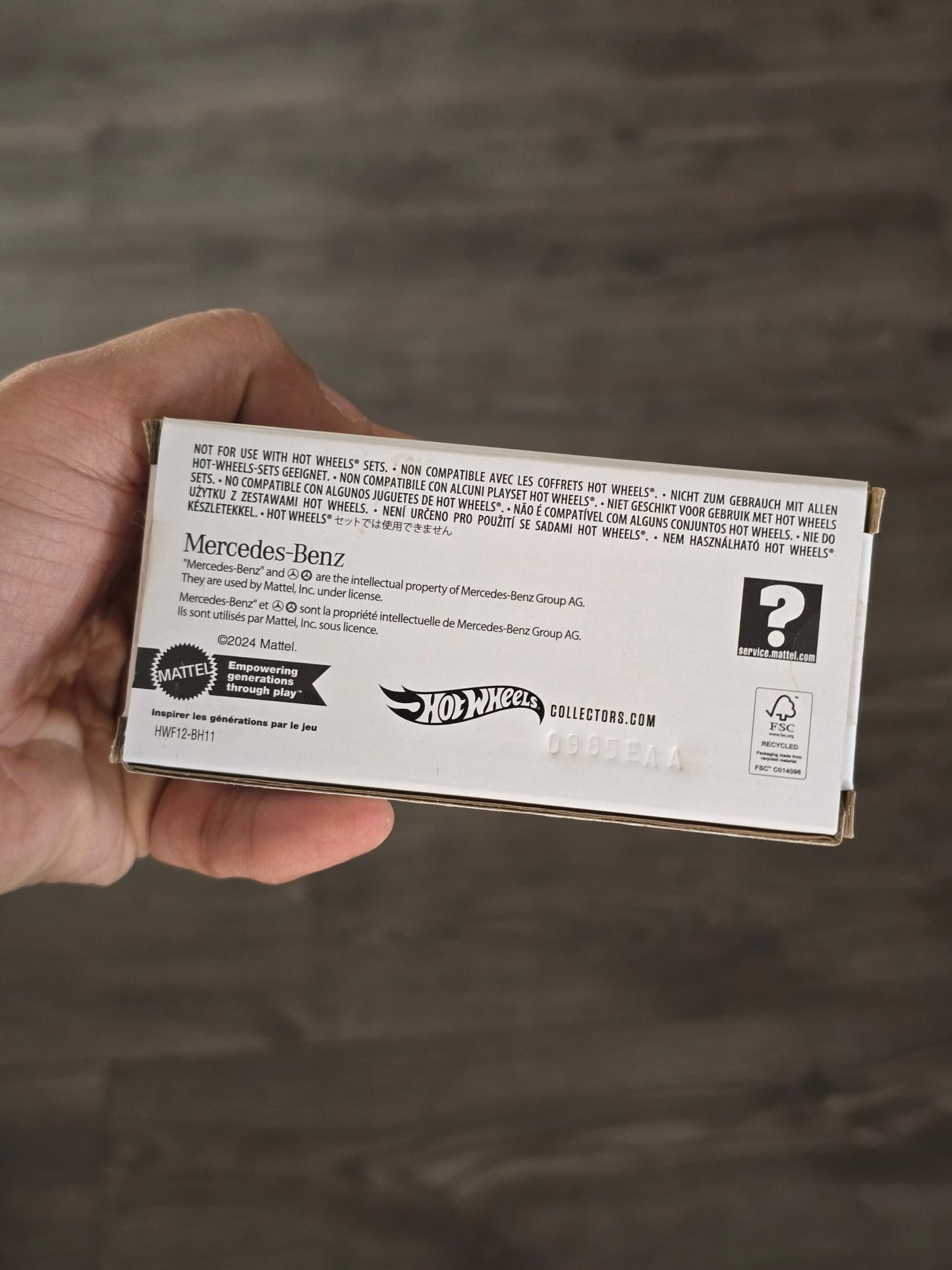 RLC Hot Wheels 1964 Mercedes - Benz 600 "Pullman" (Spectraflame Steel Blue) - Kinder Logs