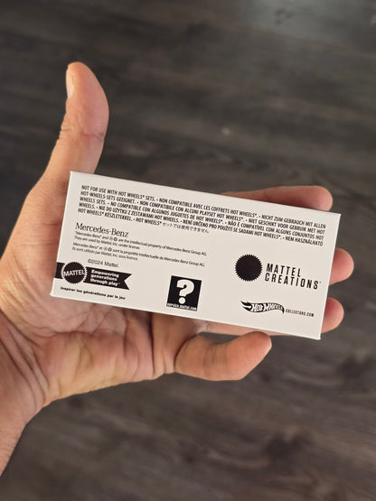 RLC Hot Wheels 1964 Mercedes - Benz 600 "Pullman" (Spectraflame Steel Blue) - Kinder Logs