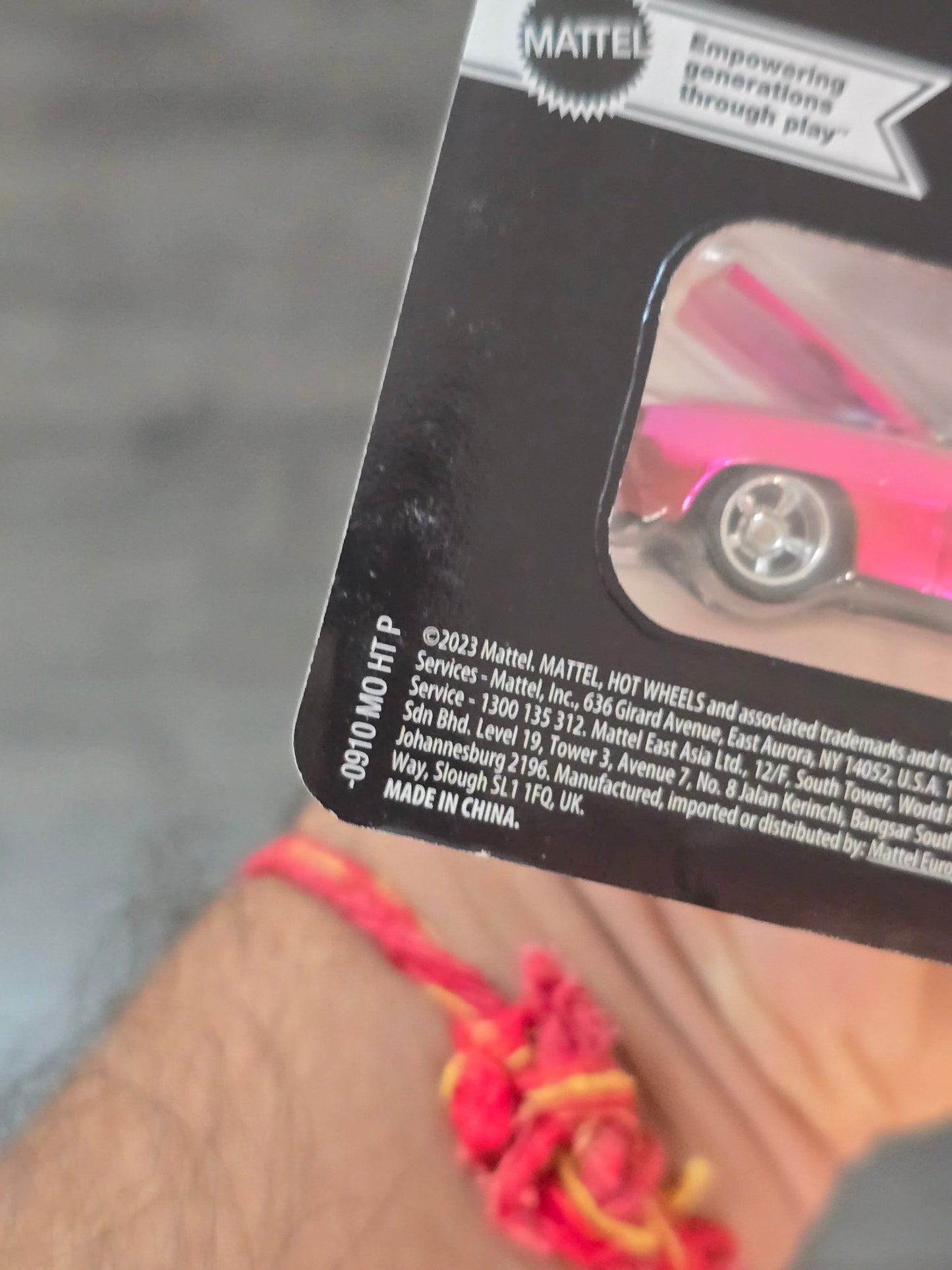 RLC Hot Wheels 1969 Chevy Camaro SS (Spectraflame Pink) - Kinder Logs