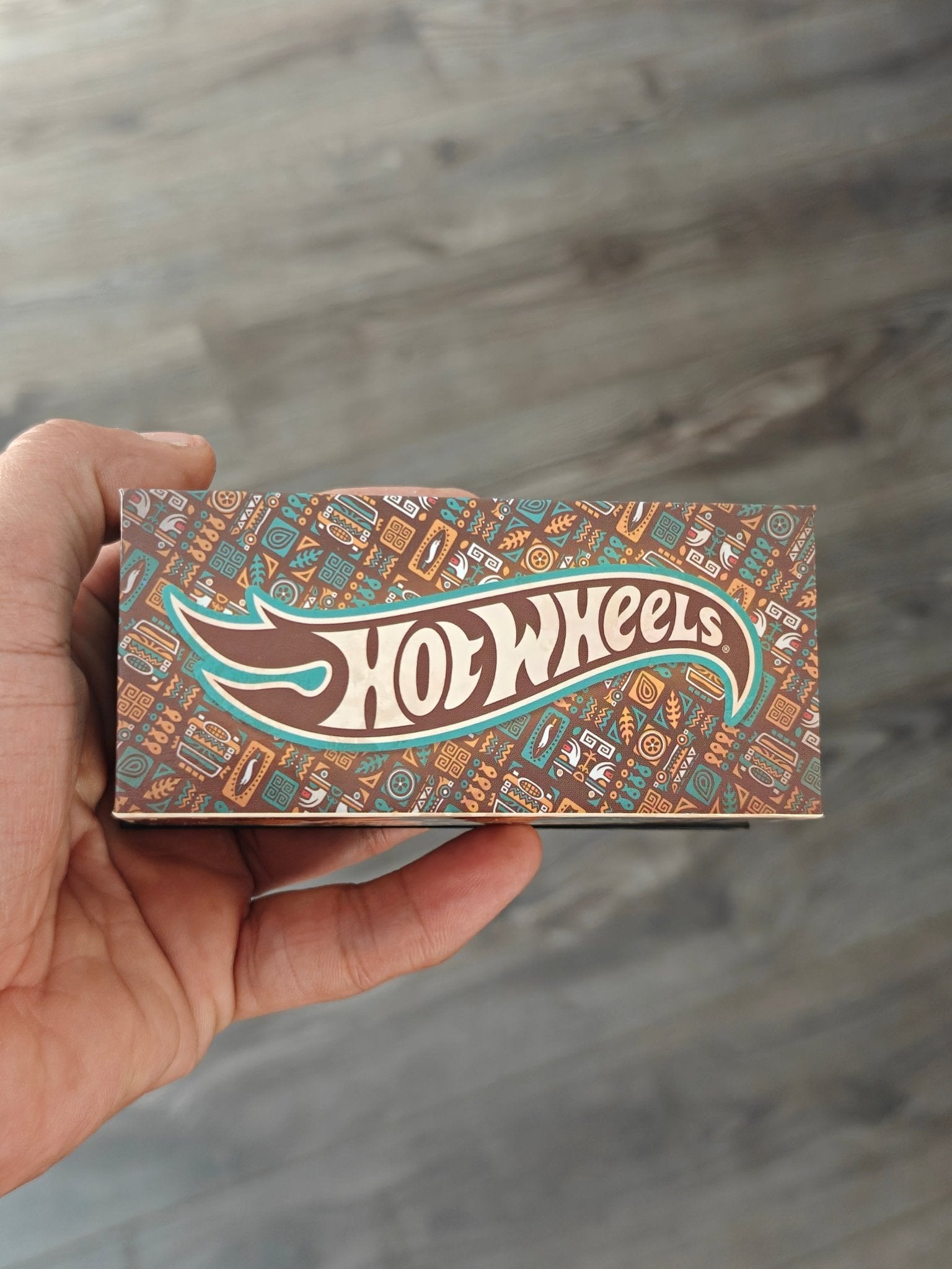 RLC Hot Wheels 1970s Dodge Tradesman Van (Spectraflame Root Beer) - Kinder Logs