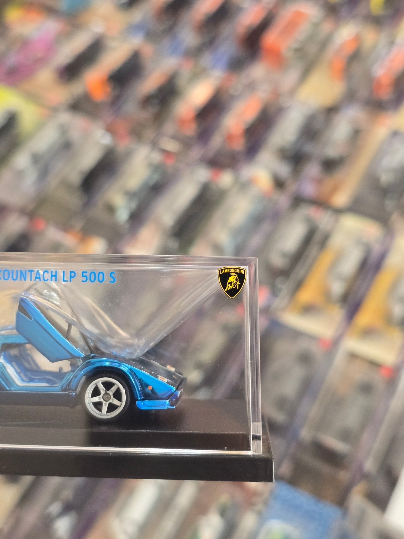RLC Hot Wheels 1982 Lamborghini Countach LP 500 S (Blue) - Kinder Logs