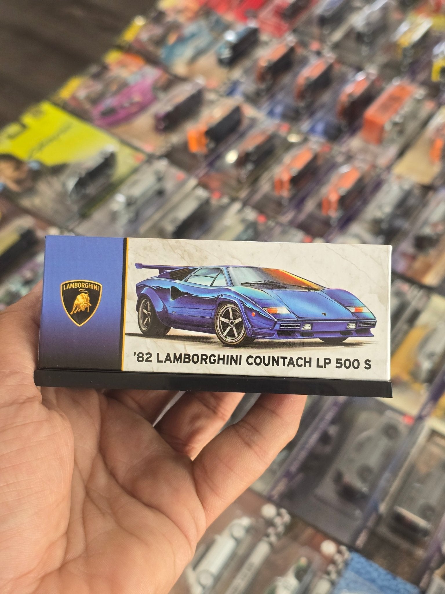 RLC Hot Wheels 1982 Lamborghini Countach LP 500 S (Blue) - Kinder Logs