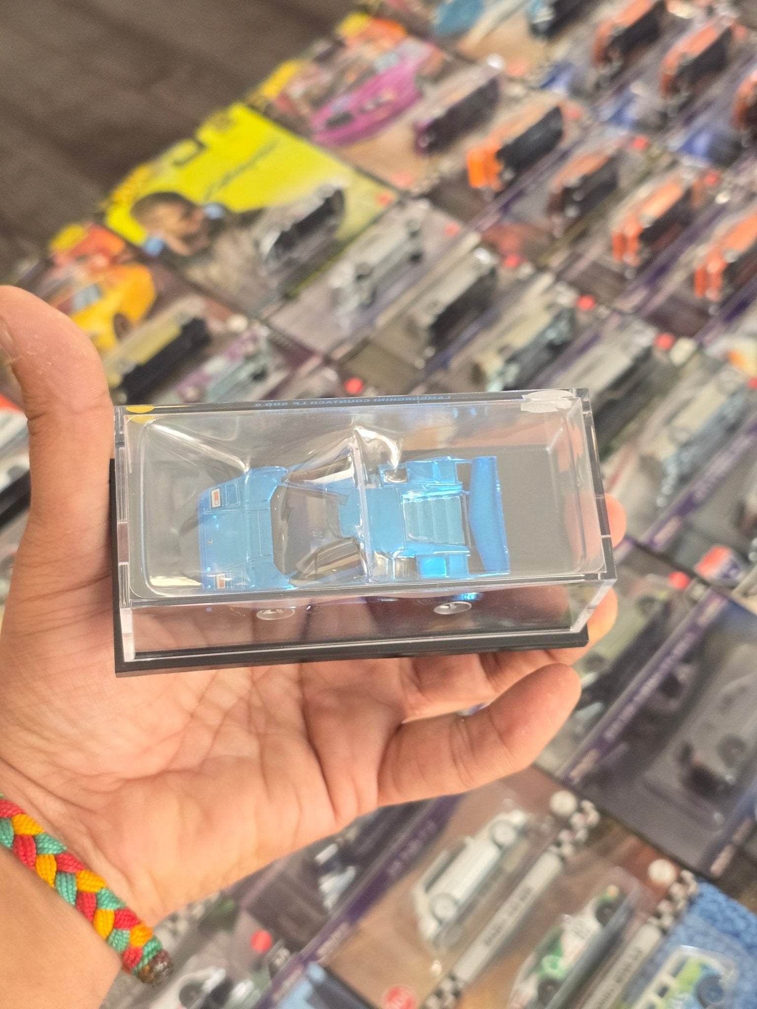 RLC Hot Wheels 1982 Lamborghini Countach LP 500 S (Blue) - Kinder Logs