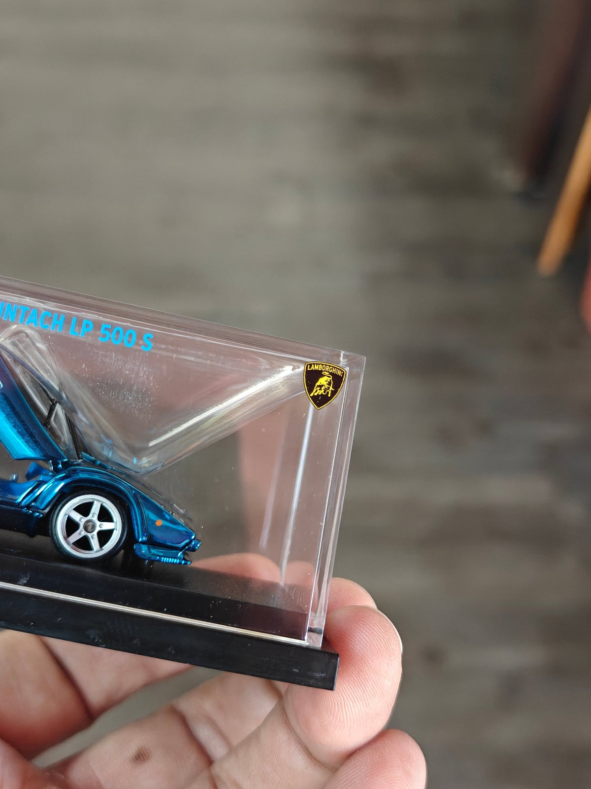 RLC Hot Wheels 1982 Lamborghini Countach LP 500 S - Blue (Damaged Box) - Kinder Logs