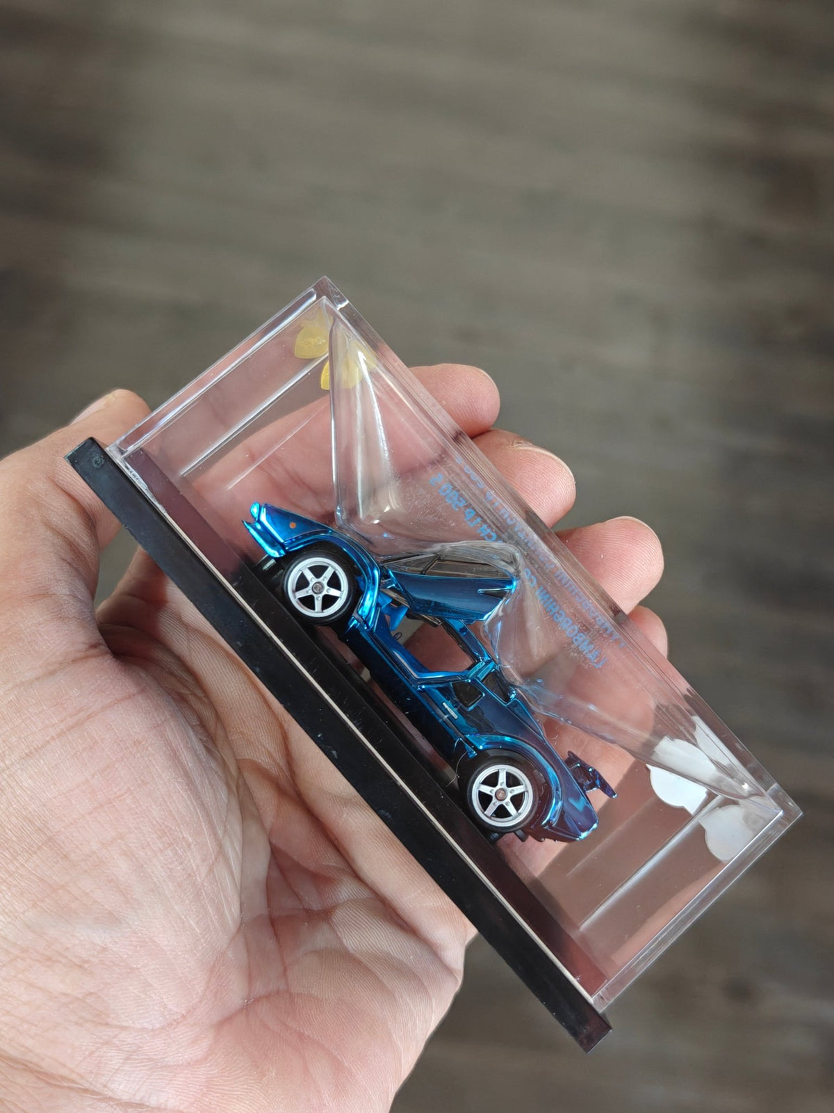 RLC Hot Wheels 1982 Lamborghini Countach LP 500 S - Blue (Damaged Box) - Kinder Logs