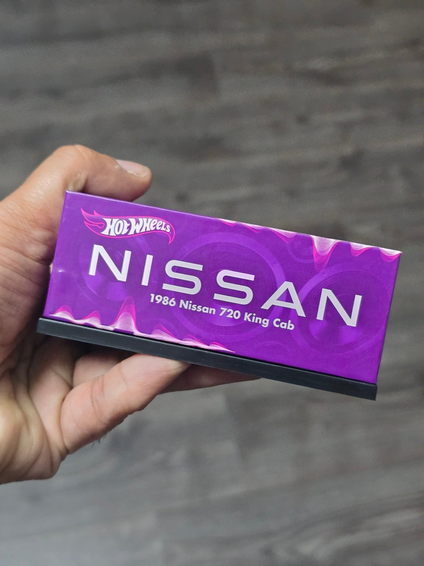 RLC Hot Wheels 1986 Nissan 720 King Cab (Spectraflame Dark Purple) - Kinder Logs
