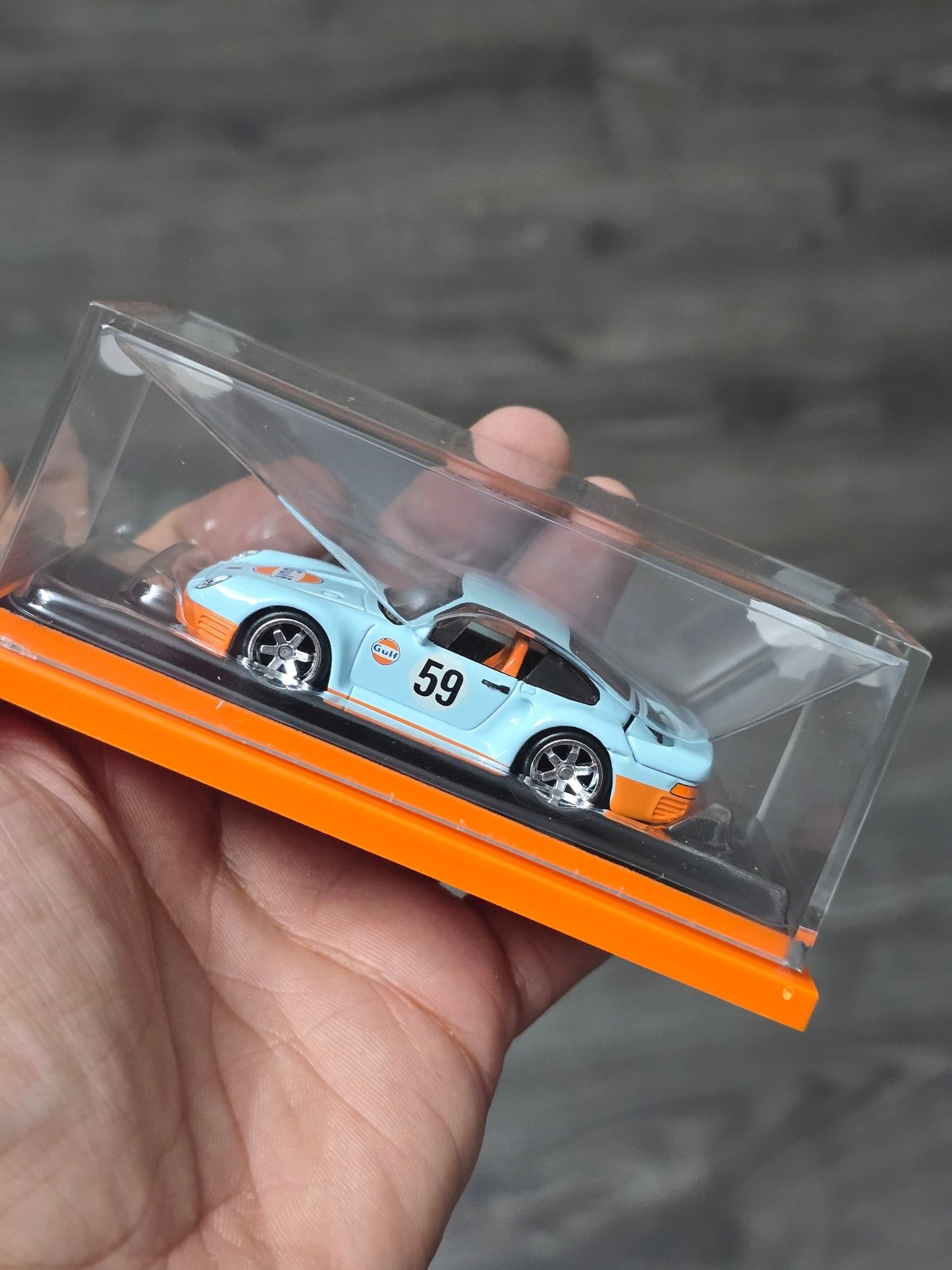 RLC Hot Wheels 1986 Porsche 959 Gulf Edition - Kinder Logs