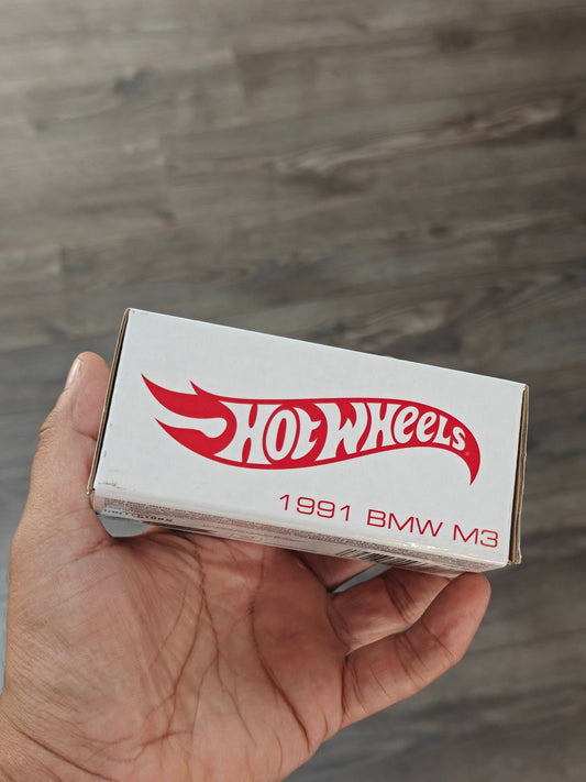 RLC Hot Wheels 1991 BMW M3 (Spectraflame Red) - Kinder Logs