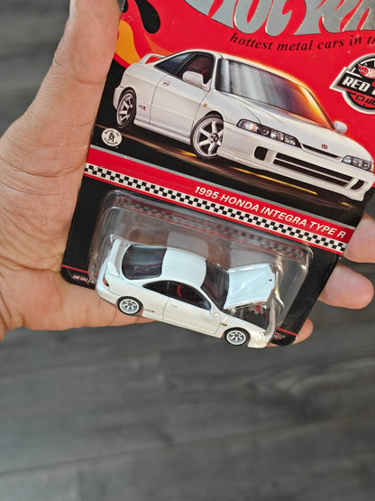 RLC Hot Wheels 1995 Honda Integra Type R (White) - Kinder Logs