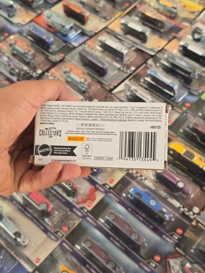 RLC Hot Wheels 2021 Pagani Huayra R - Kinder Logs
