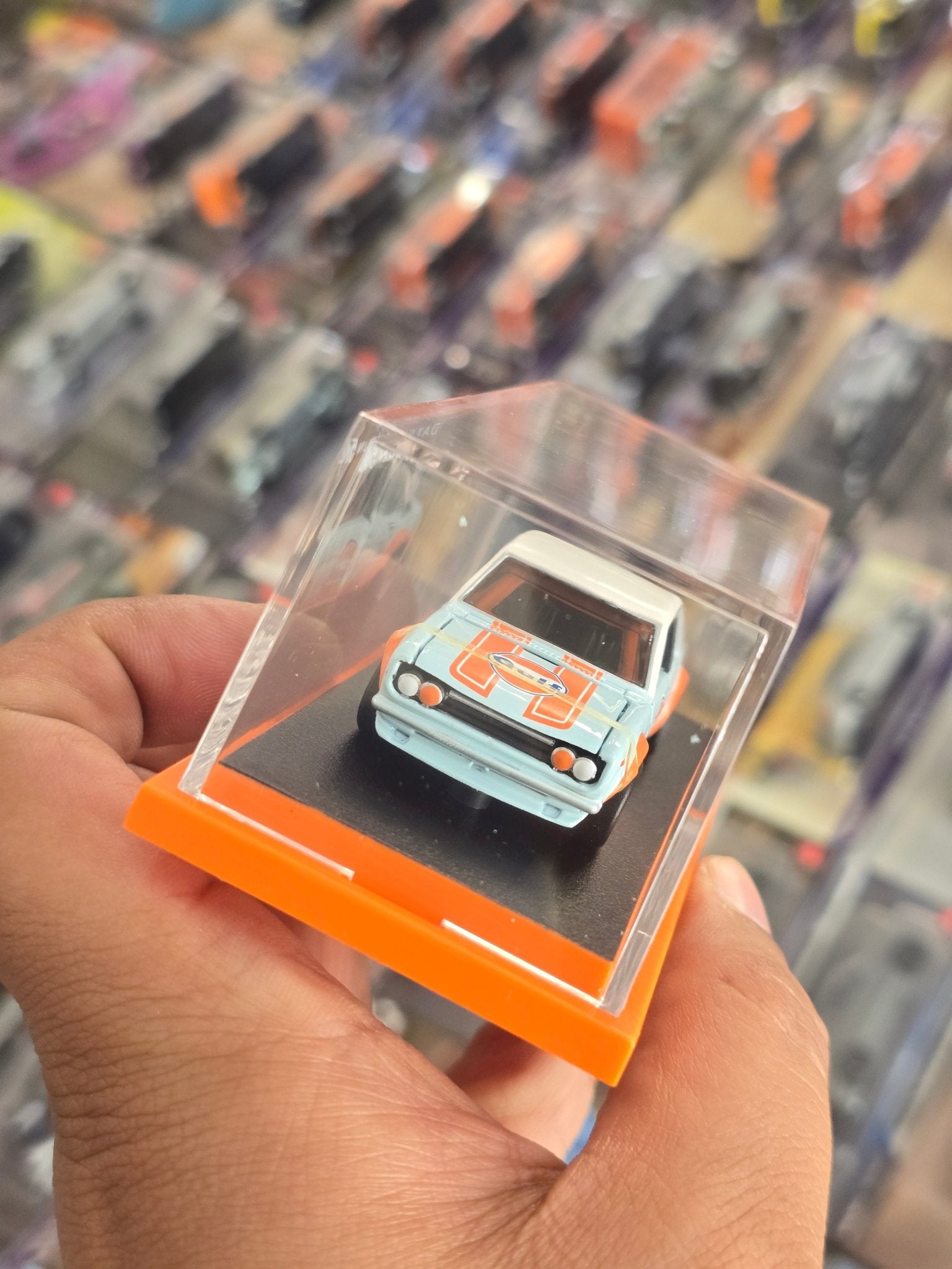 RLC Hot Wheels Datsun 510 Gulf Edition - Kinder Logs