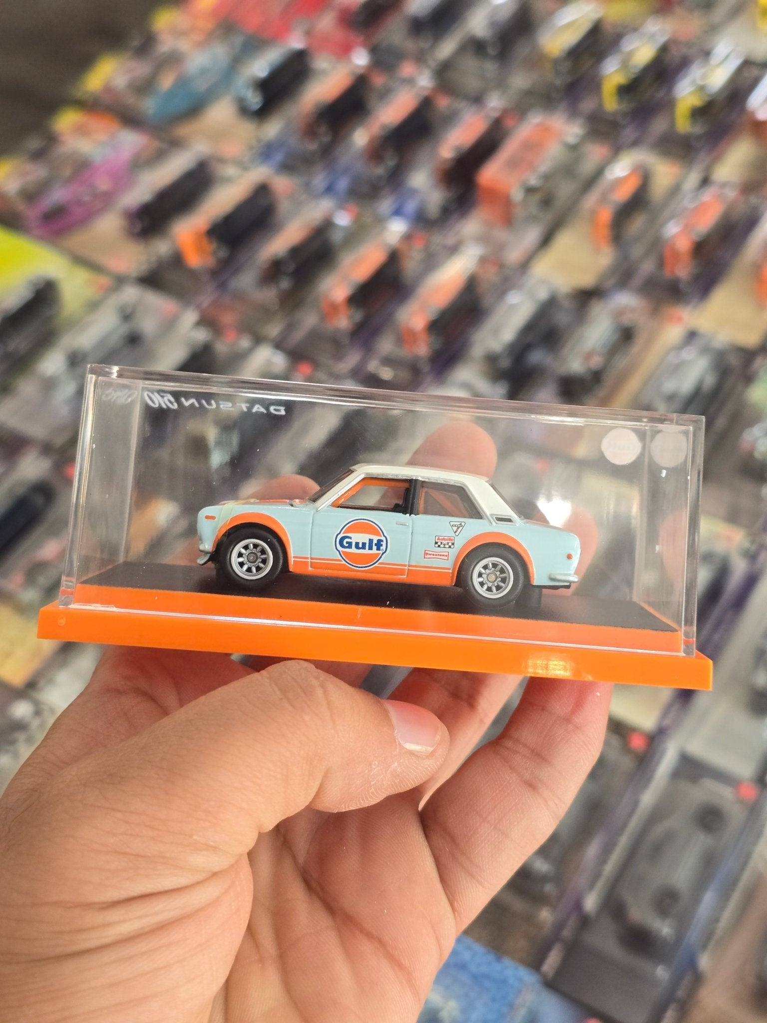 RLC Hot Wheels Datsun 510 Gulf Edition - Kinder Logs