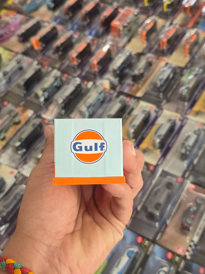 RLC Hot Wheels Datsun 510 Gulf Edition - Kinder Logs