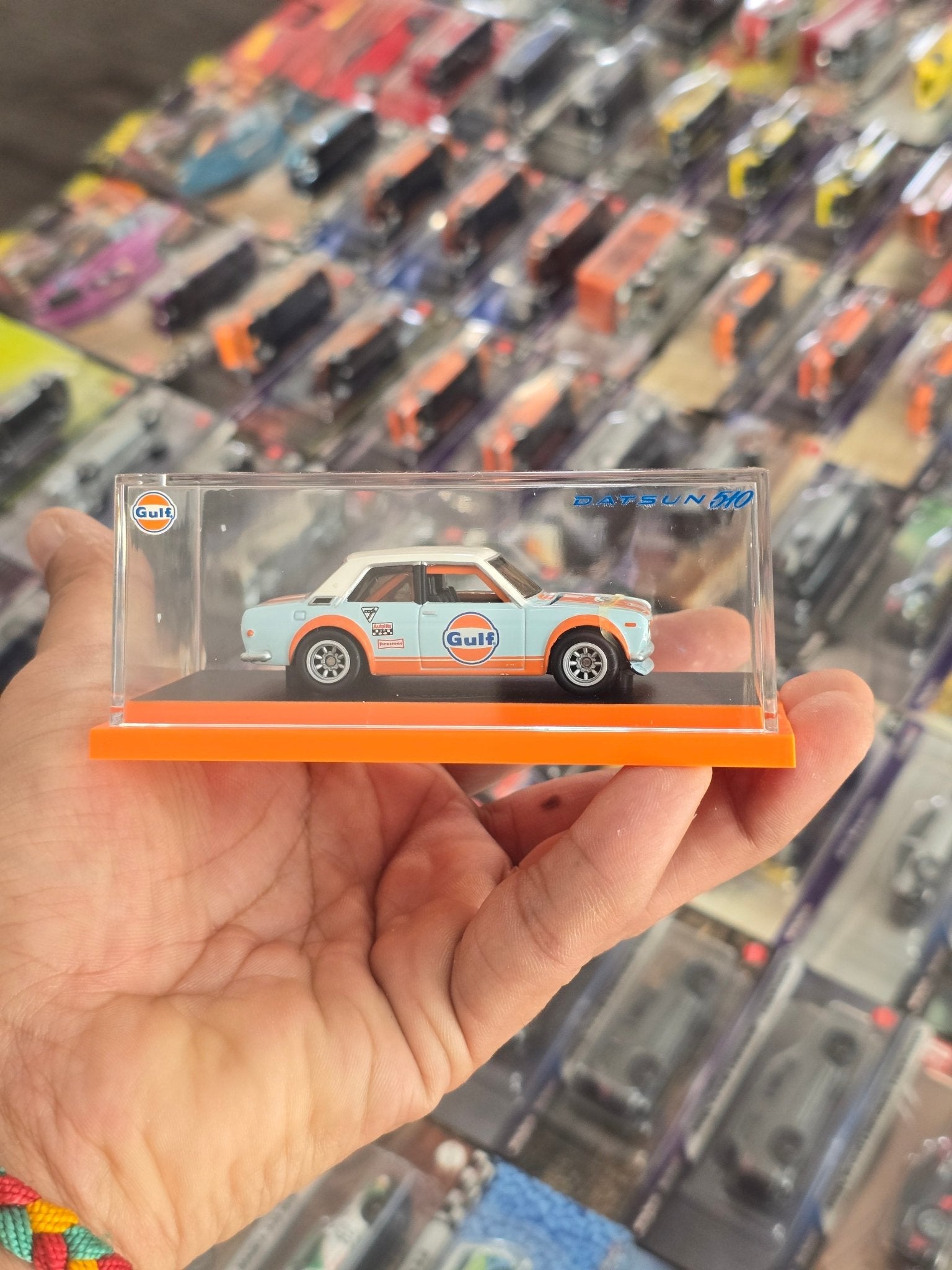 RLC Hot Wheels Datsun 510 Gulf Edition - Kinder Logs